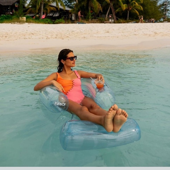 Funboy- NWT mesh chair float- clear blue- 53in long! - Picture 4 of 7